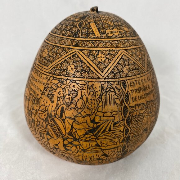 Vintage Hand Carved Peruvian Gourd Folk Art Rattle - Picture 14 of 14